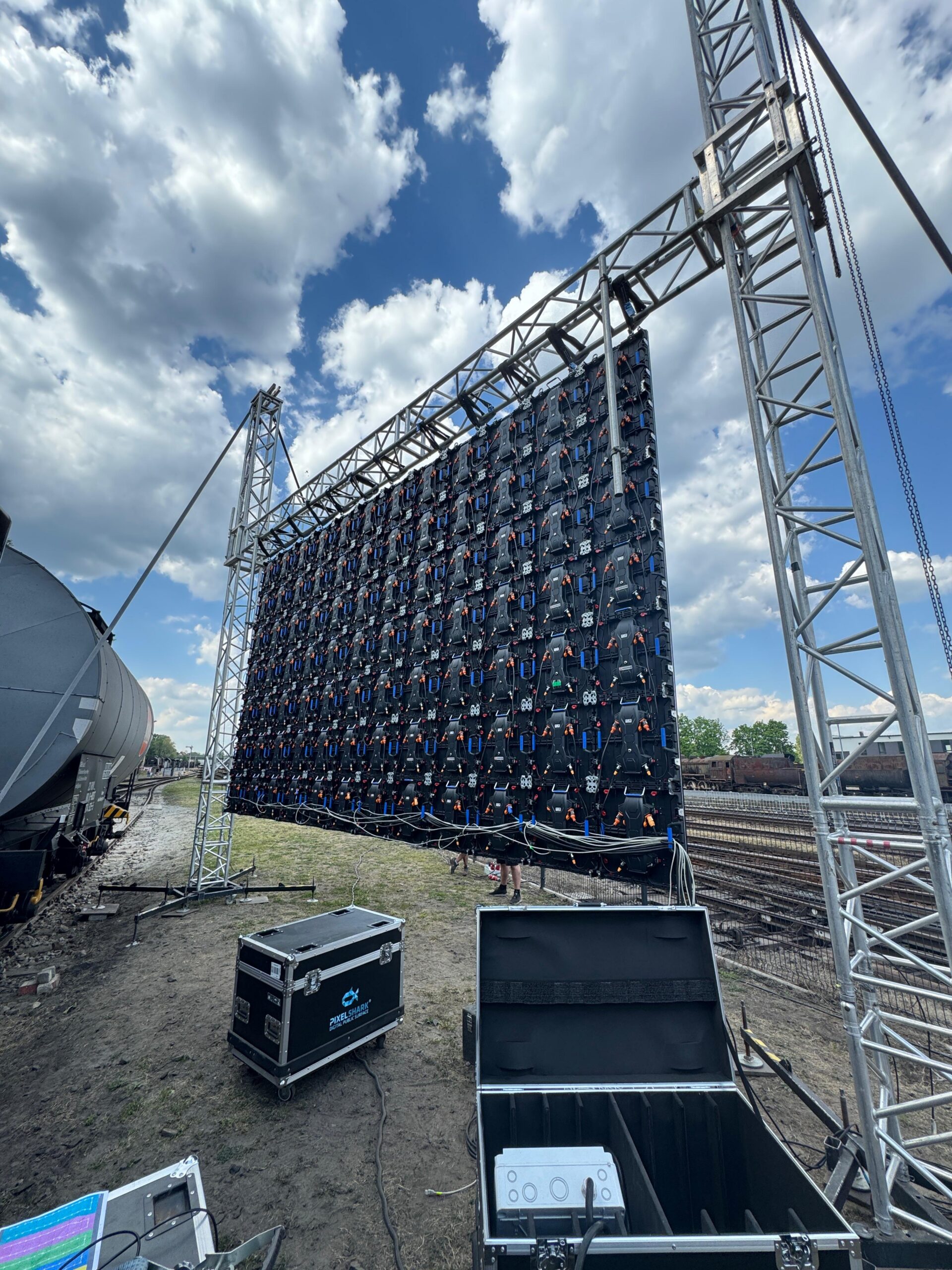 ekran led telebim montaż, wynajem ekranów led, diodowych 