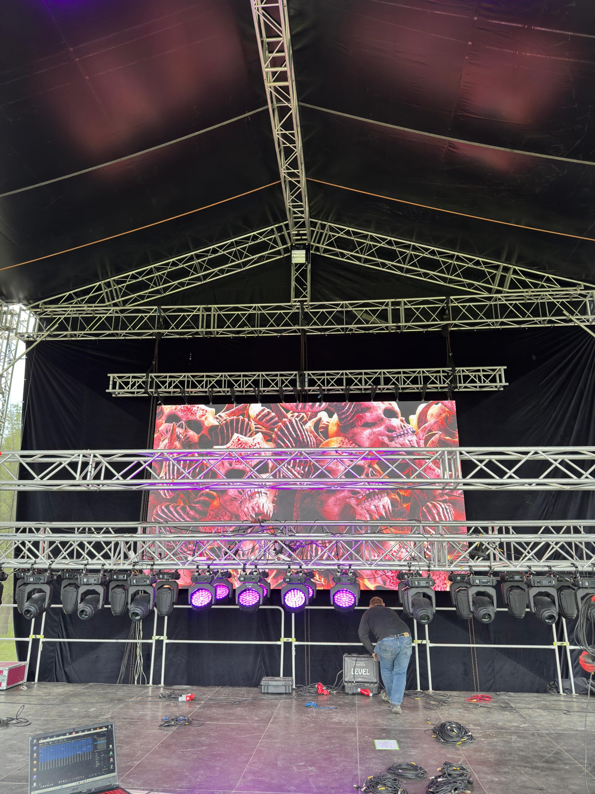 ekran led telebim obsluga, wynajem ekranów led, diodowych 